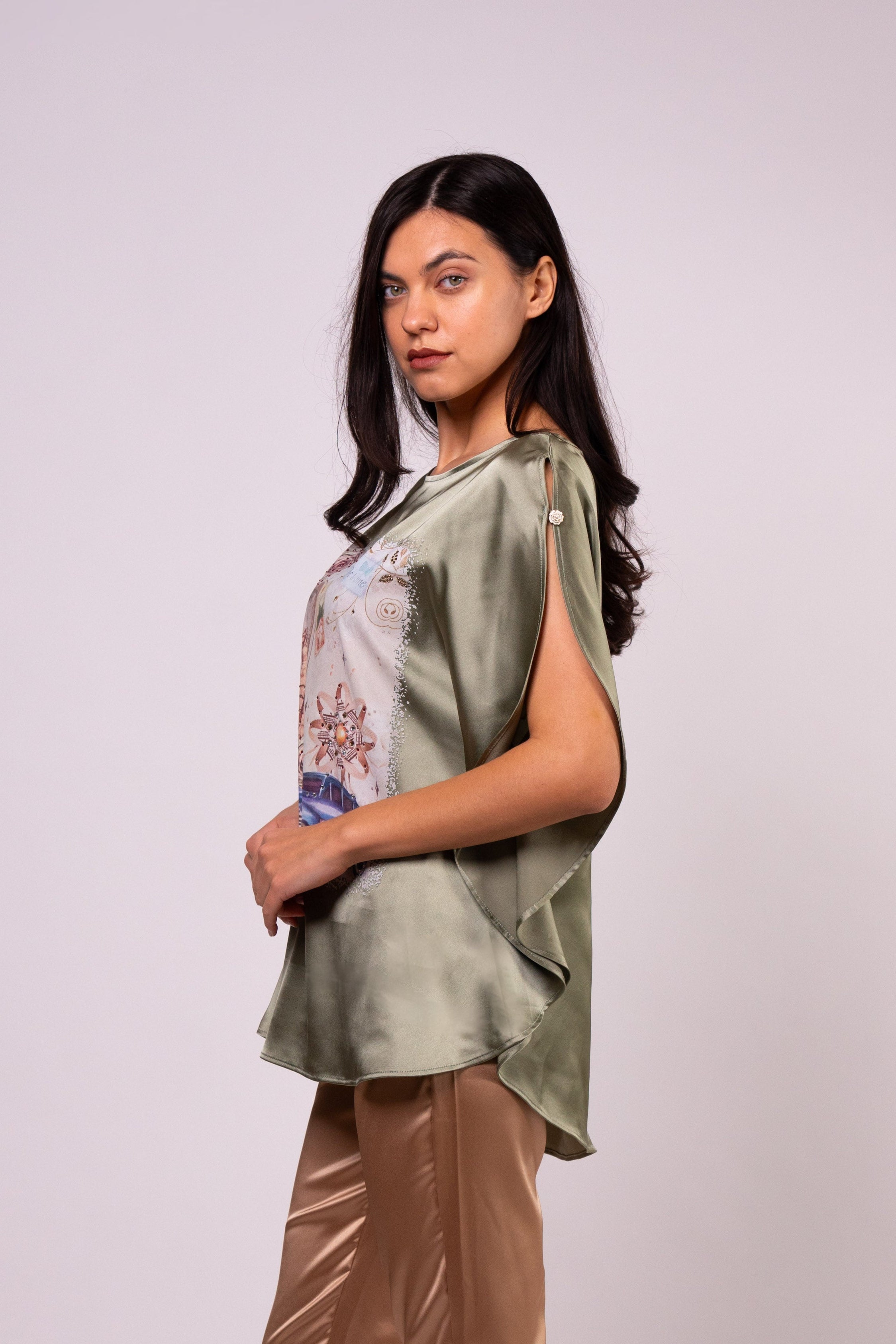 La Belle Époque Dreamscape Poncho