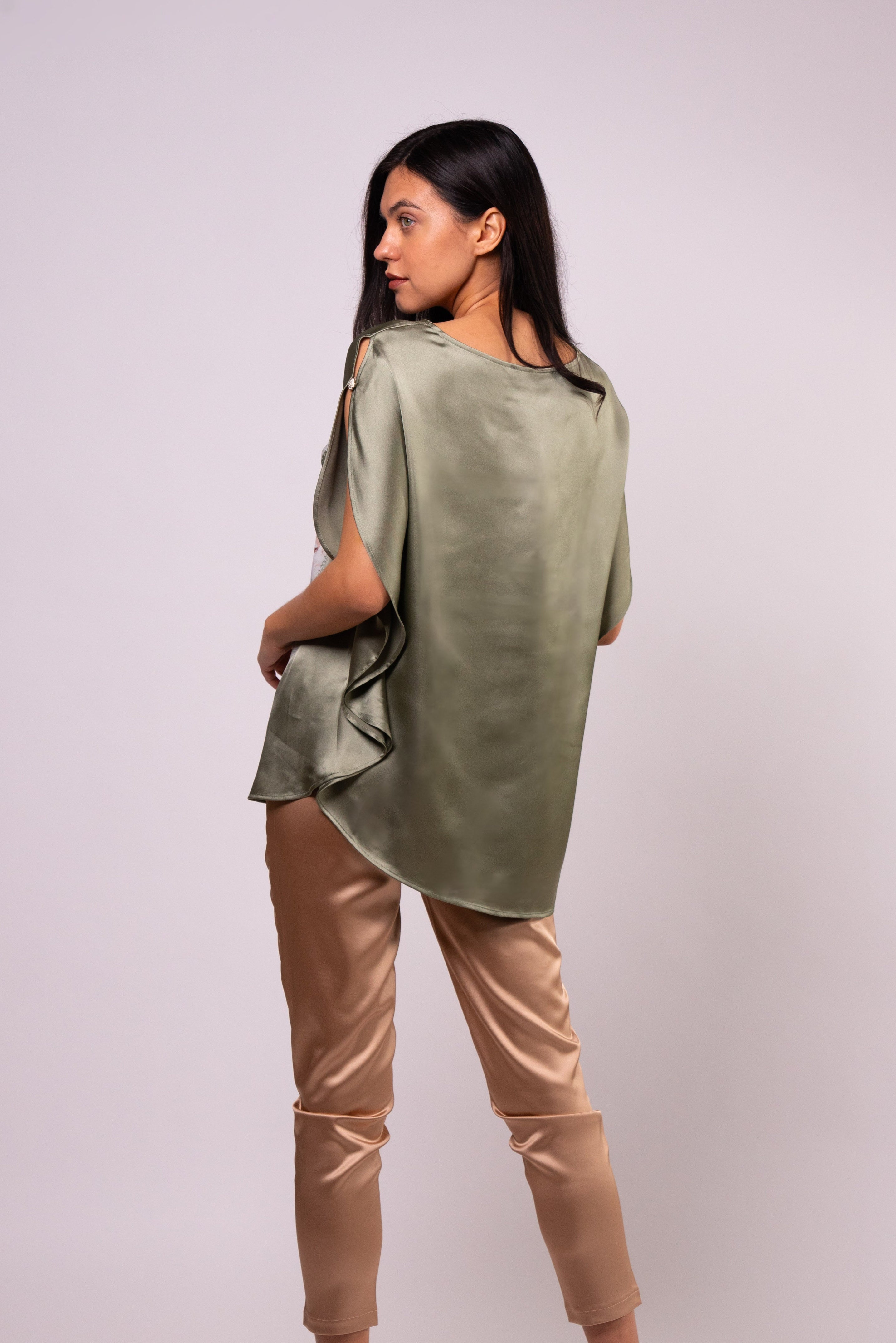 La Belle Époque Dreamscape Poncho